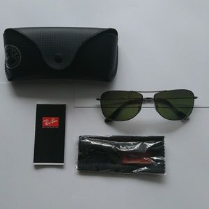 Ray-Ban Chromance Polarized Sunglasses - RB3543